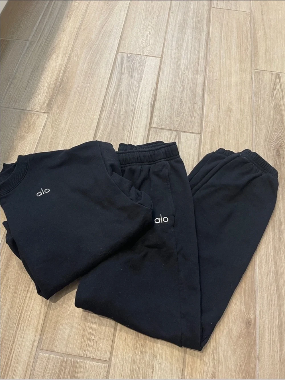 Alo Yoga Accolade Set Crewneck Pullover Sweater + Sweatpants Black Sz S 4-6